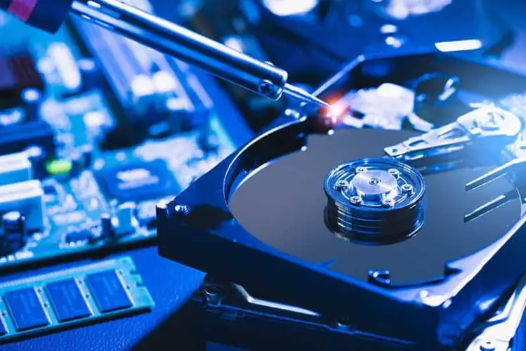 How-Does-a-Hard-Drive-Data-Recovery-Service-Work-What-to-Expect-from-the-Hard-Drive-Recovery-Process.jpg