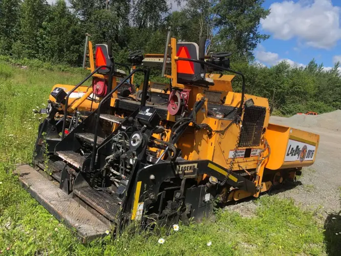 heavy-duty-equipment-repair-services1.jpeg