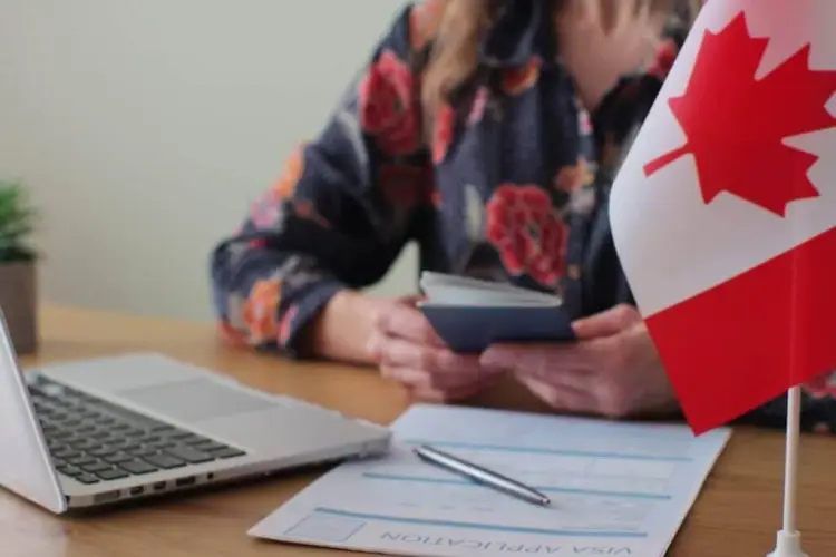 Completing Canadian Immigration Documents.jpg