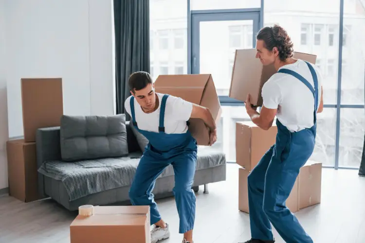 storage-unit-checking-boxes.jpg
