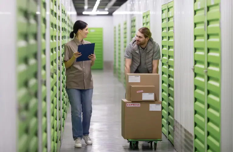storage-moving-people.jpg