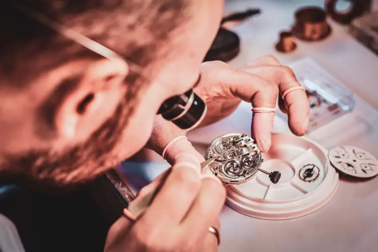 mechanical-watch-repair-using-fine-tools.jpg