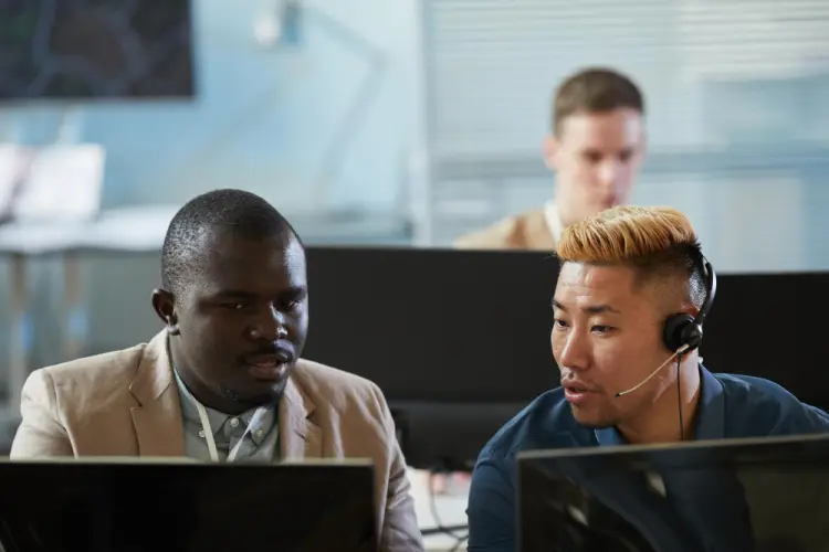 customer-support-agents-working-with-headsets.jpg