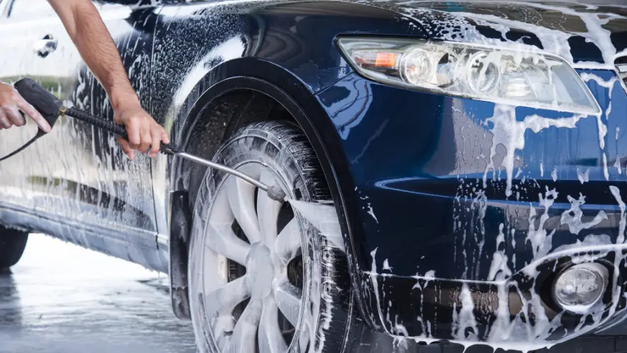 car-wheel-tire-cleaning-wash.jpg