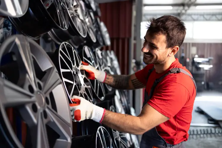 auto-wheel-rim-display-store.jpg