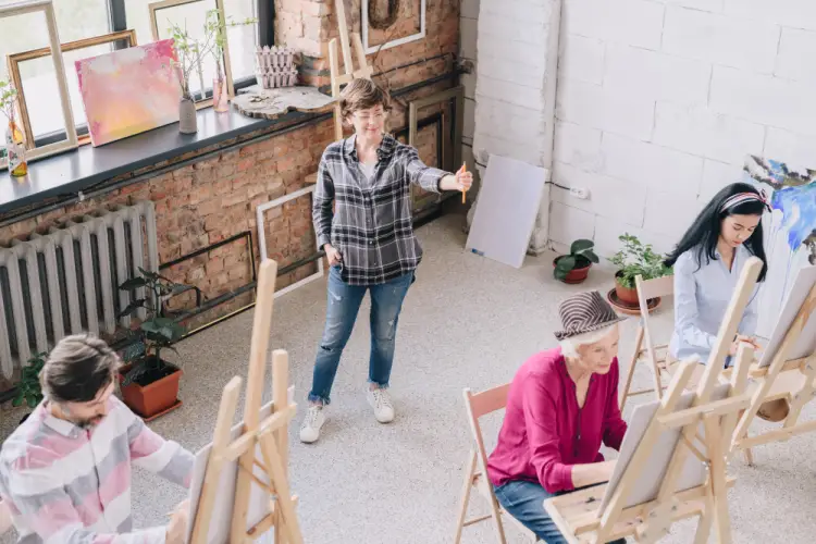 art-instructor-guiding-painting-class.jpg