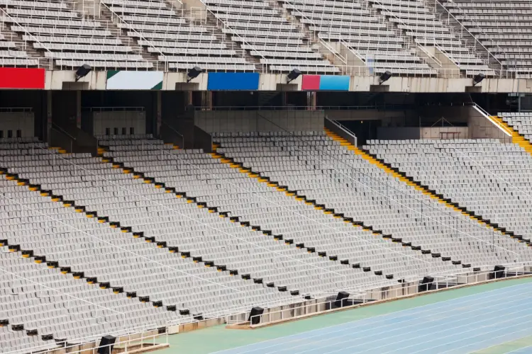 large-capacity-sports-stadium.jpg