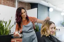 Salon 353 business