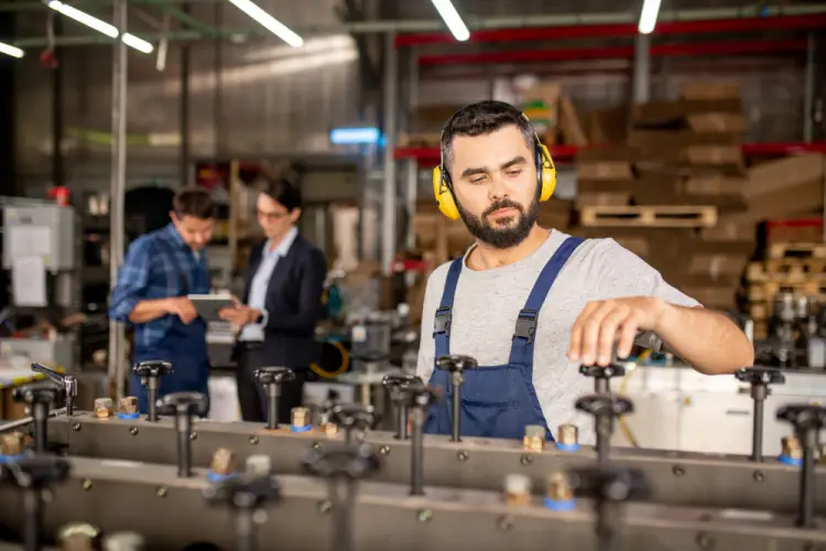 industrial-worker-operating-machinery.jpg