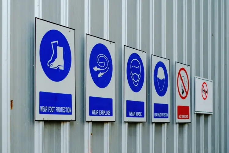 close-up-sign-wall.jpg