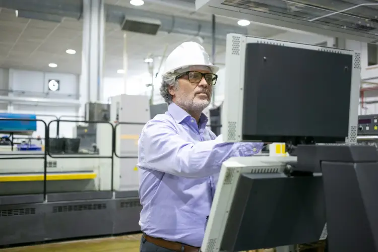 manufacturing-innovation-laboratory.jpg