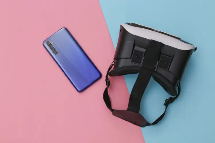 blue-smartphone-vr-headset-color-background.jpg