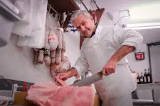 Dollar Meat Store (元昌燒臘肉食公司) - Vancouver business