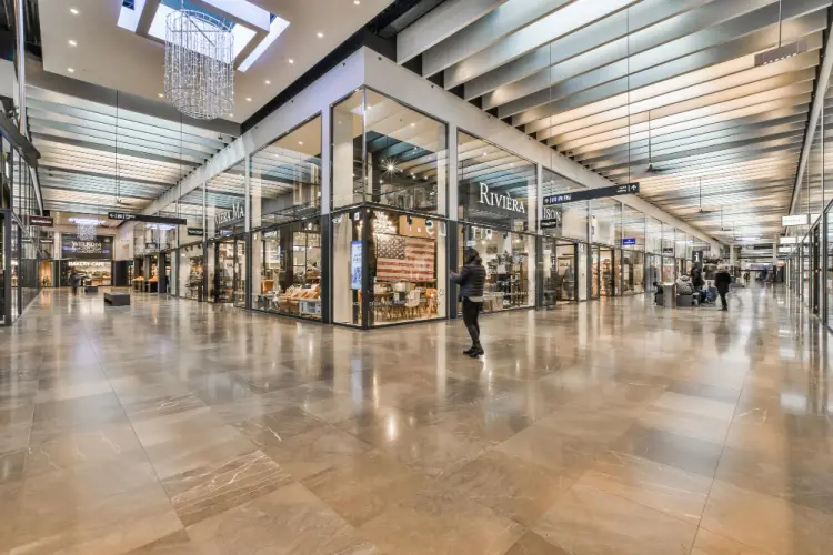 modern-shopping-mall-interior.jpg
