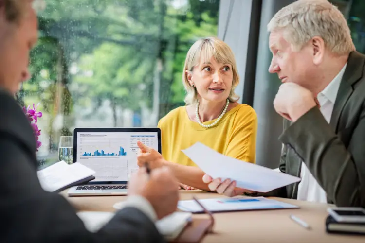 woman-presenting-data-report-team.jpg