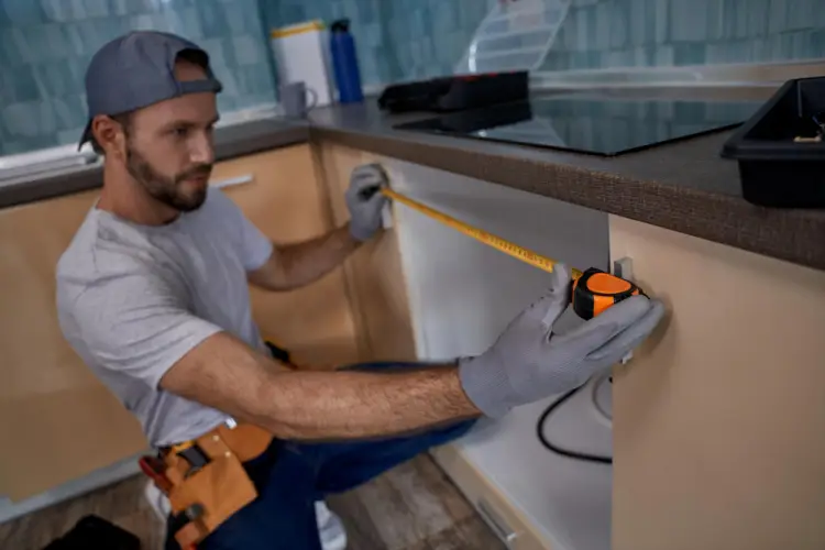 bathroom-renovation-tiling-process.jpg