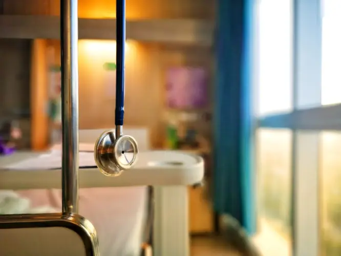 close-up-metal-door-home.jpg