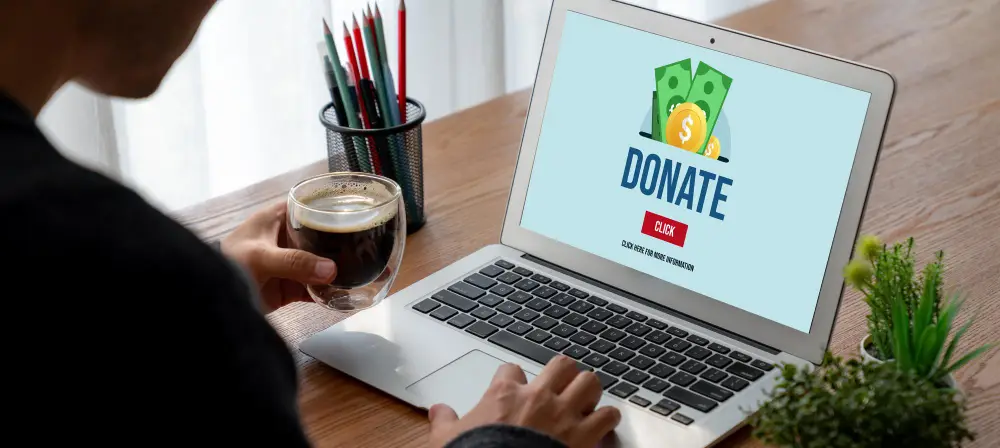 online-donation-page-on-laptop.jpg