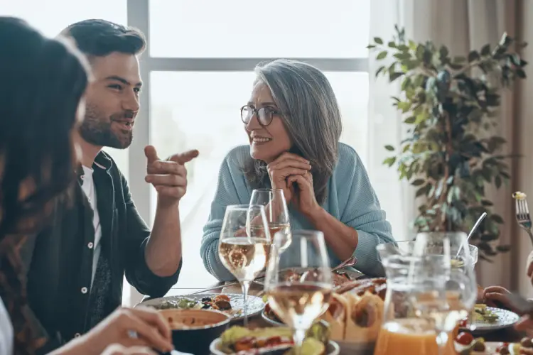 family-dinner-conversation-glasses.jpg
