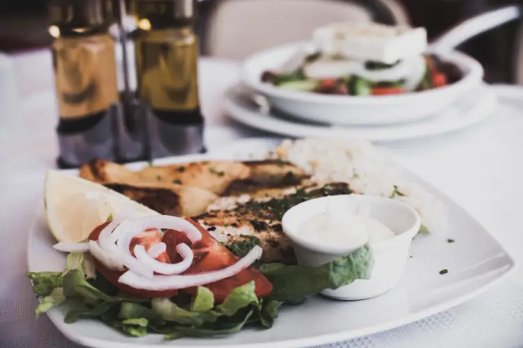 greek-grilled-chicken-dish.jpg