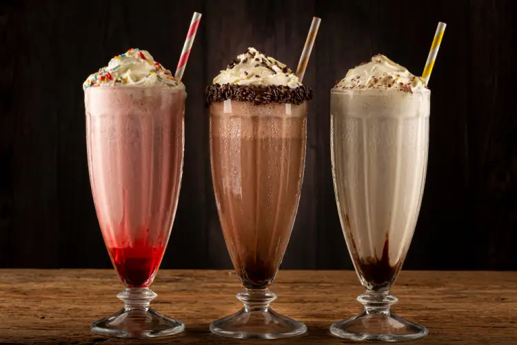 assorted-milkshakes-strawberry-chocolate-vanilla.jpg