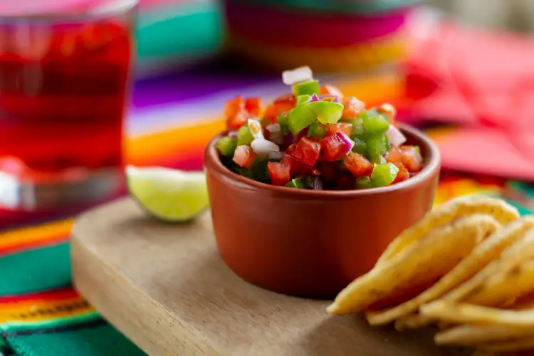 fresh-pico-de-gallo-salsa-with-tortilla-chips.jpg