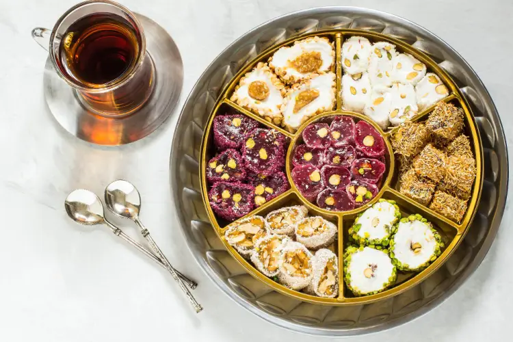 turkish-delight-lokum-assorted-varieties-with-tea.jpg