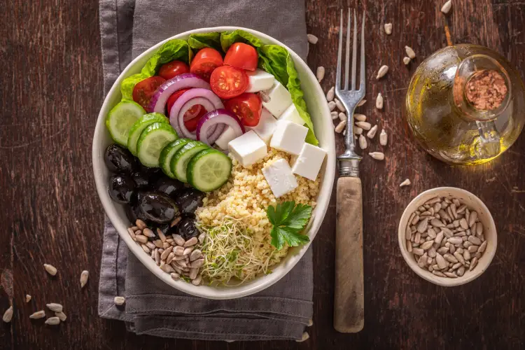 delicious-greek-salad-people-diet-alternative-version.jpg
