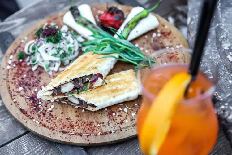 greek-lamb-wrap-with-salad.jpg