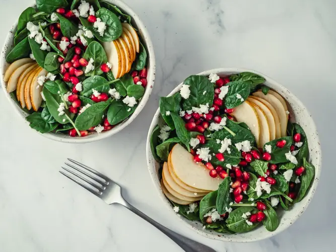 salad-with-spinach-pear-pomegranate-cheese.jpg