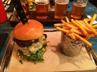 Bull & Finch business