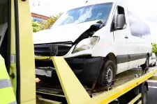 Roadrunners Towing - Edmonton business