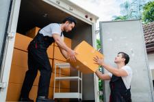 Movers In Etobicoke Ontario - Moving & Storage listing in Toronto