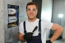 Toronto residential electrician - Toronto Electrical Contractors - Toronto - Electrical Services listing