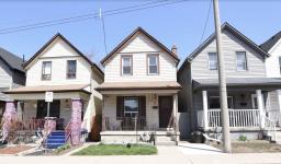 Expert Real Estate Services by Renee Ibrahim - Hamilton - Houses for Rent listing
