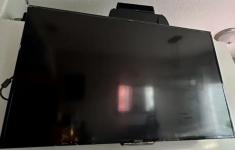 Sony Bravia 49” Smart LCD TV - $230 OBO - Edmonton - Electronics listing
