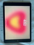 Apple iPad 8th Gen - Excellent Condition. - Edmonton - Electronics listing