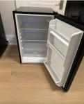 RS44G1 Bar Fridge – $150 (Toronto) - Toronto - Electronics listing