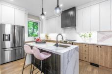 Same-Day Real Estate Photography, Drone & Video Services with Floor Plans – Richmond Hill - Toronto - Video Production listing