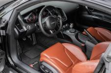 2010 Audi R8 Coupe - photo 4 / 6