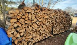 half cord of cedar wood for sale - photo 2 / 2