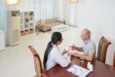 Explore a Cozy Retirement Home in Niagara Falls - Toronto - Counseling Services listing