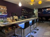 Dundas /Ossington Bar Business for Sale - Commercial Space for Sale listing in Toronto
