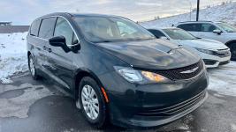 2018 Chrysler Pacifica – Spacious, and Well-Maintained - Calgary - Cars listing