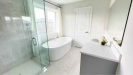 Newly Built House in Sutton Jackson 's Point for Rent - photo 4 / 5