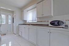 Private Room with Private Washroom — All-Inclusive | Scarborough - photo 3 / 6