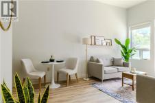 Spacious One Bedroom Retirement Suites in Brantford - photo 4 / 6
