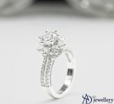 American Diamond Ring For Women - Accessories & Jewellery listing in Calgary