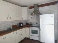 1 Bedroom Apartment with Separate Private Entrance - photo 2 / 6