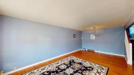 Spacious and Well-Maintained 3-bedroom, 2-bathroom - photo 5 / 6